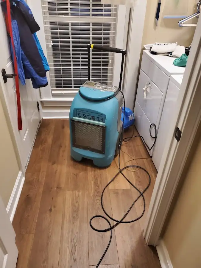Commercial dehumidifier deployed for Crawl Space Restoration in Bakersfield